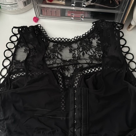 Lace Sheer Cropped Bralette BUNDLE OF 2! Black and ivory - Picture 3 of 6